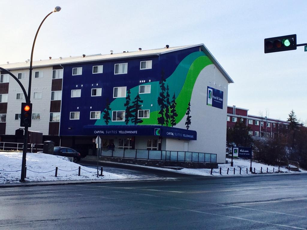 Capital Suites Yellowknife Exteriör bild